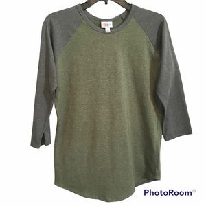 LuLaRoe 3/4 Sleeve Shirt